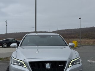 2021 Toyota Crown XV (S220), серебристый, 4090000 рублей, вид 2