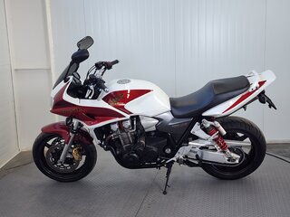 2007 Honda CB 1300, белый, 539000 рублей, вид 5