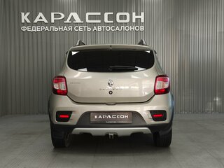 2018 Renault Sandero Stepway II, бежевый, 780000 рублей, вид 4