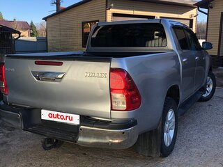 2015 Toyota Hilux VIII, серебристый, 3500000 рублей, вид 5
