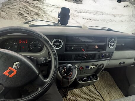 2009 Renault Master, белый, 650000 рублей, вид 2