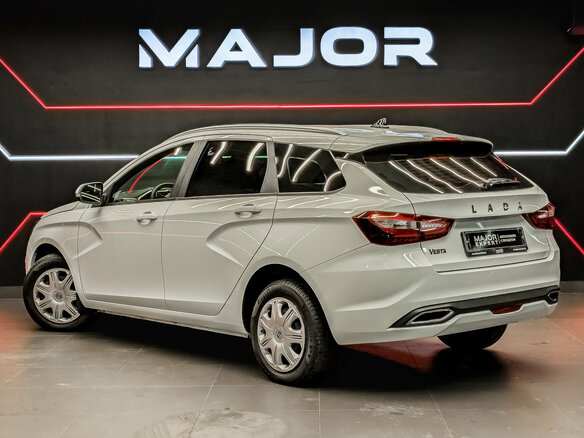 2024 Lada (ВАЗ) Vesta SW I Рестайлинг (NG), белый, 1299000 рублей - вид 6