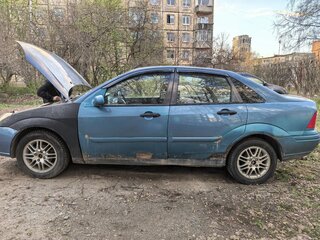 2000 Ford Focus I (North America), синий, 140000 рублей, вид 4