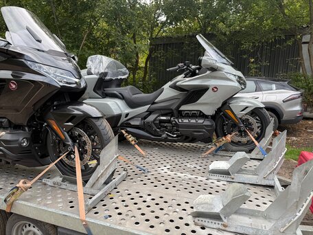 2026 Honda GL 1800 Gold Wing, жёлтый, 3550000 рублей, вид 2