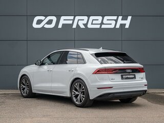 2019 Audi Q8 55 TFSI I (4M), белый, 4470000 рублей, вид 2
