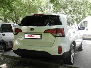 2013 Kia Sorento II Рестайлинг, белый, 1515000 рублей, вид 4