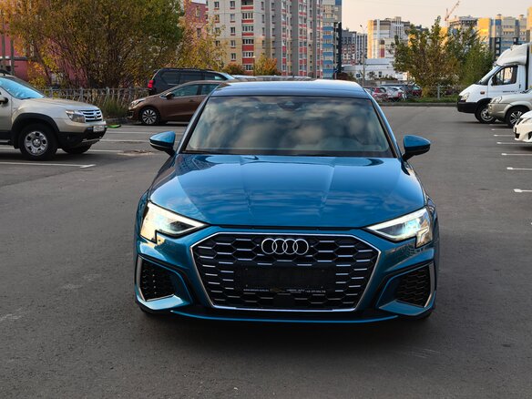 2022 Audi A3 Sportback 35 TFSI IV (8Y), синий, 2650000 рублей - вид 19