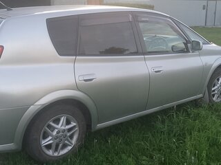 2001 Toyota Opa I, серый, 485000 рублей, вид 3