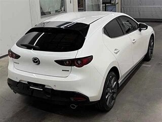2019 Mazda 3 III (BM) Рестайлинг, белый, 1700000 рублей, вид 3