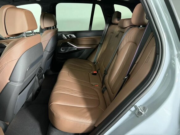 2026 BMW X5 40d IV (G05/G18) Рестайлинг, серый, 17850000 рублей - вид 20