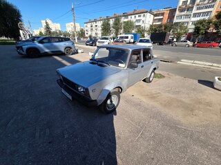 2010 Lada (ВАЗ) 2105, серебристый, 130000 рублей, вид 1