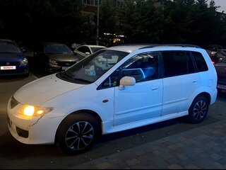 2001 Mazda Premacy I (CP), белый, 404000 рублей, вид 4
