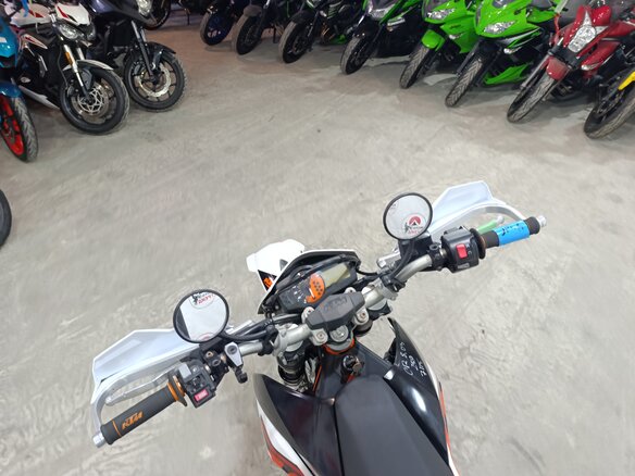 2014 KTM 690 Enduro R, жёлтый, 600000 рублей - вид 13