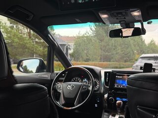 2017 Toyota Alphard III, чёрный, 3650000 рублей, вид 5