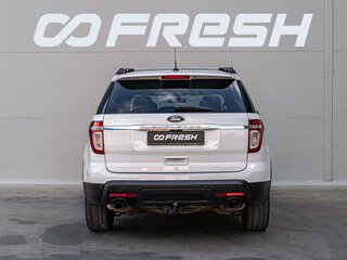 2012 Ford Explorer V, белый, 1792000 рублей, вид 4