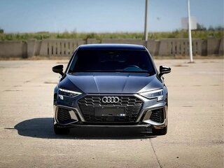 2023 Audi A3 Sportback 35 TFSI IV (8Y), серый, 2250000 рублей, вид 3