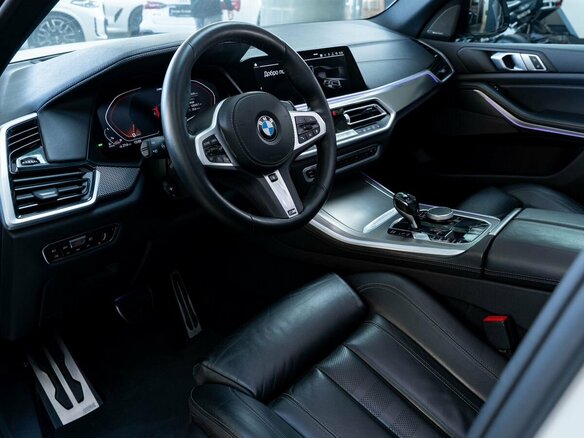 2020 BMW X5 30d IV (G05/G18), белый, 6270000 рублей - вид 15