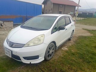 2011 Honda Fit Shuttle I, белый, 950000 рублей, вид 1