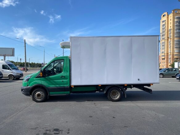 2021 Ford Transit, зелёный, 2170000 рублей
