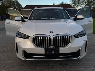 2023 BMW X5 40i IV (G05/G18) Рестайлинг, белый, 6600000 рублей, вид 2
