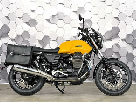 2016 Moto Guzzi V 7, жёлтый, 555000 рублей, вид 3