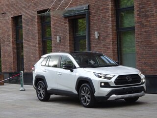2023 Toyota RAV4 V (XA50), белый, 3900000 рублей, вид 5