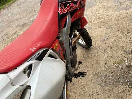 2009 Honda CRF 250R, красный, 350000 рублей, вид 2