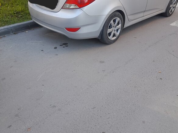 2011 Hyundai Solaris I, серебристый, 550000 рублей - вид 2