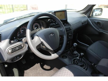 2025 Lada (ВАЗ) Niva Travel I, белый, 1579000 рублей, вид 5