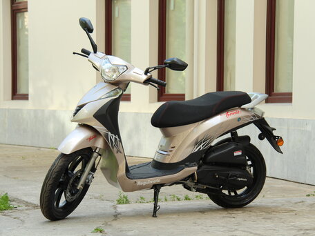 2023 Regulmoto Trevis 125, бежевый, 138000 рублей, вид 1