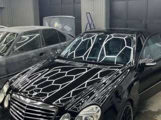 2004 Mercedes-Benz E-Класс 500 III (W211, S211), чёрный, 1350000 рублей, вид 4