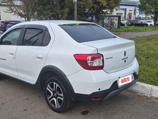 2018 Renault Logan Stepway II Рестайлинг, белый, 930000 рублей, вид 3