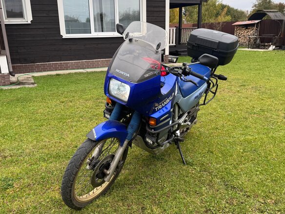 1993 Honda XL600V Transalp, синий, 330000 рублей - вид 1