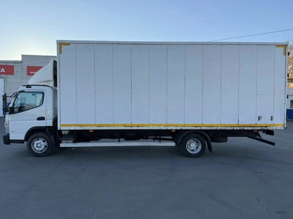 2019 Fuso (Mitsubishi) Canter, белый, 2370000 рублей - вид 15