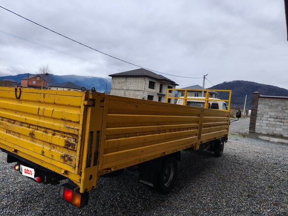 2000 Hyundai HD65, белый, 1450000 рублей - вид 4