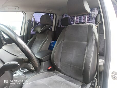 2013 Volkswagen Amarok, белый, 2650000 рублей, вид 2