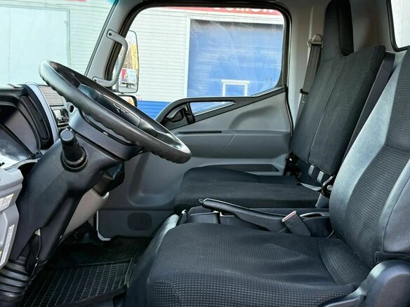 2019 Fuso (Mitsubishi) Canter, белый, 2370000 рублей - вид 16