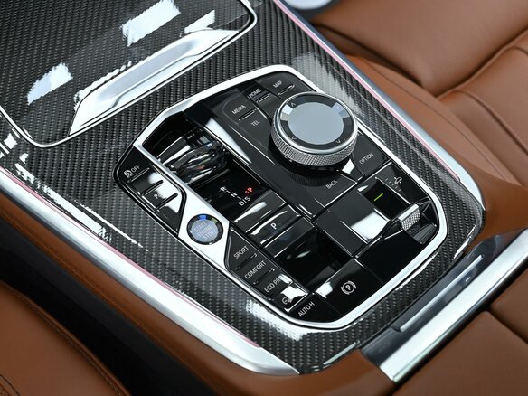 2026 BMW X5 40d IV (G05/G18) Рестайлинг, чёрный, 16800000 рублей - вид 16