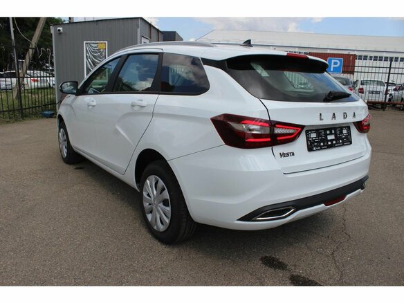 2026 Lada (ВАЗ) Vesta SW I Рестайлинг (NG), белый, 1815000 рублей - вид 3