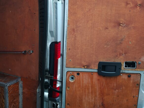 2010 Peugeot Boxer, серебристый, 500000 рублей - вид 14