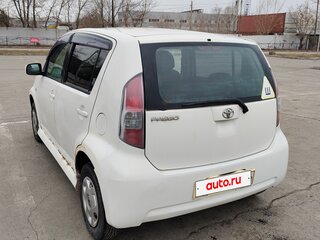2004 Toyota Passo I (C10), белый, 220000 рублей, вид 3