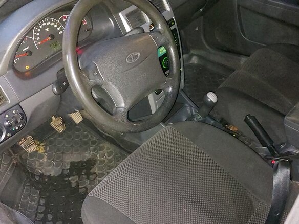2011 Lada (ВАЗ) Priora I, чёрный, 320000 рублей - вид 4