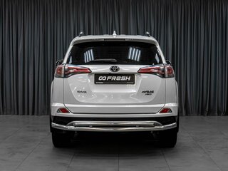 2018 Toyota RAV4 IV (XA40) Рестайлинг, белый, 2469000 рублей, вид 4
