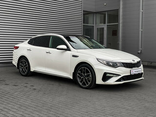 2018 Kia Optima IV Рестайлинг, белый, 2300000 рублей, вид 3