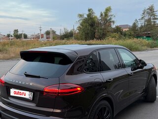 2017 Porsche Cayenne Diesel II Рестайлинг (958), коричневый, 4200000 рублей, вид 5