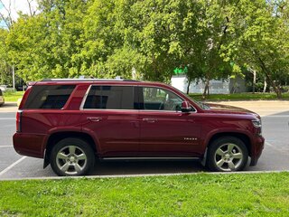 2019 Chevrolet Tahoe IV, красный, 4450000 рублей, вид 2