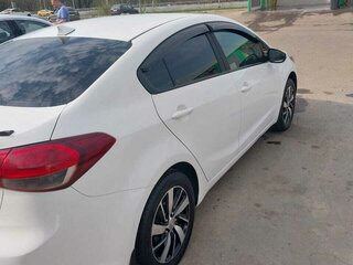 2018 Kia Forte II Рестайлинг, белый, 1450000 рублей, вид 2
