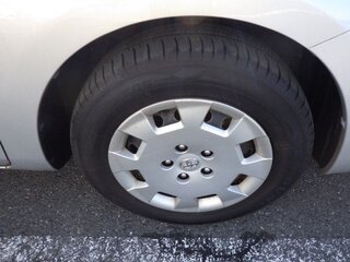 2009 Toyota ISis I Рестайлинг, серебристый, 1350000 рублей, вид 4