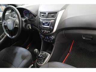 2016 Hyundai Solaris I Рестайлинг, чёрный, 827000 рублей, вид 5