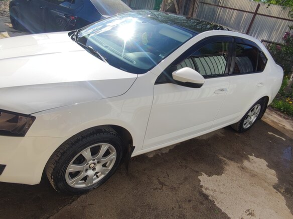 2013 Skoda Octavia III (A7), белый, 1030000 рублей - вид 12